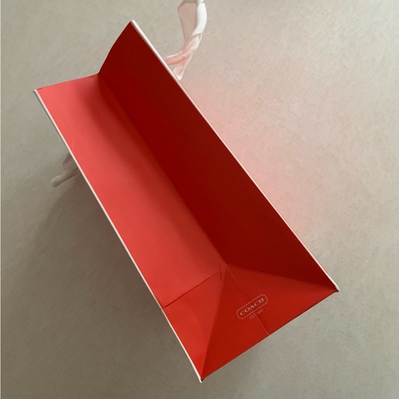 Coach Gift / Shopping Bag - Picture 4 of 4